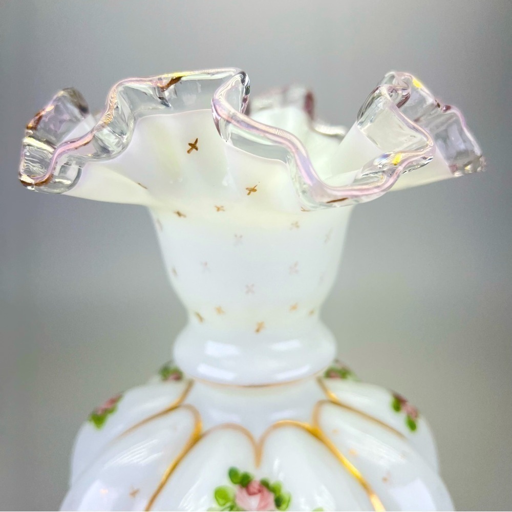 Rare Vintage Fenton Handpainted Melon Vase - Picture 5 of 13